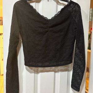 Lace Cropped Long Sleeve Top